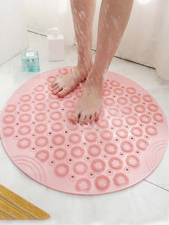 Non-Slip Bath Mat with Suction Cups & Massager